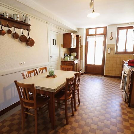 Location De Chambres Bienvenue Chez Meme Treigny Exterior foto